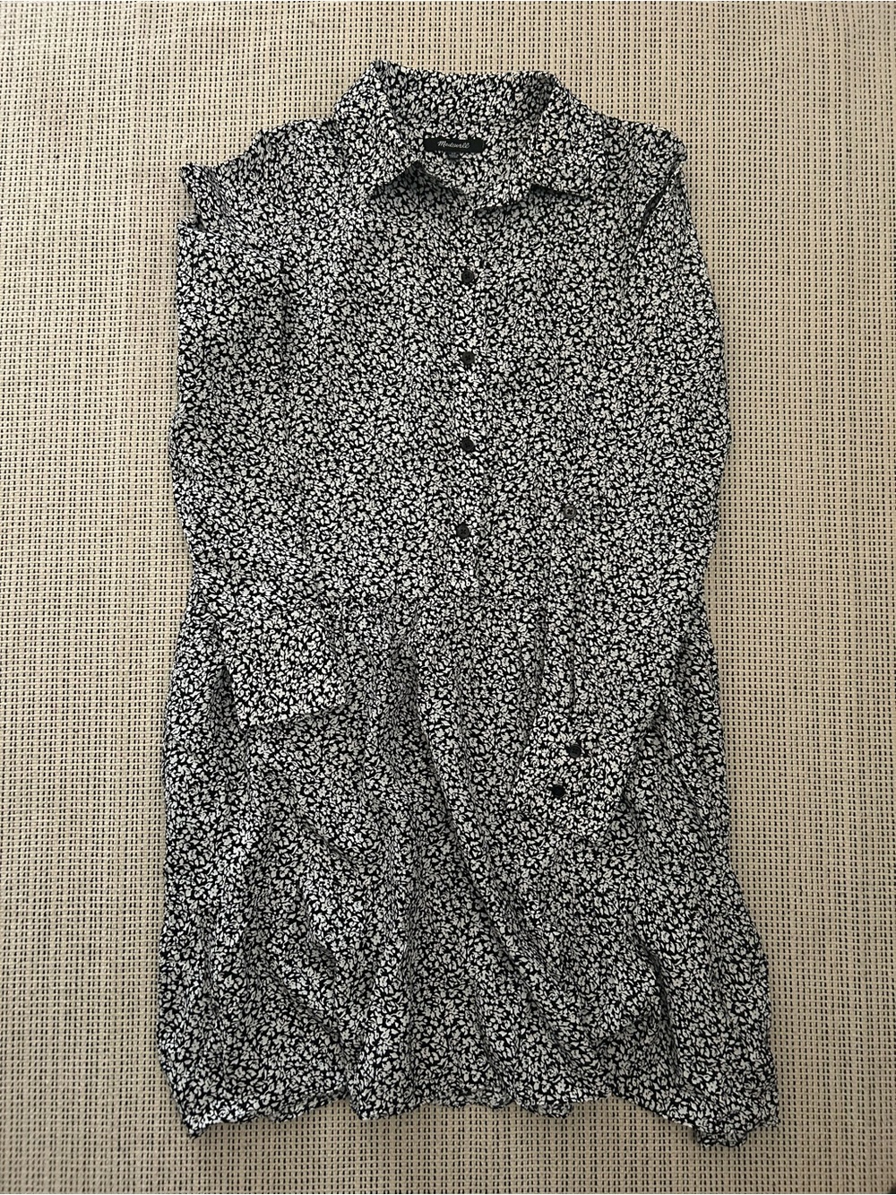 Madewell Black and White Floral Long-Sleeve Shirt Dress - does not run short.